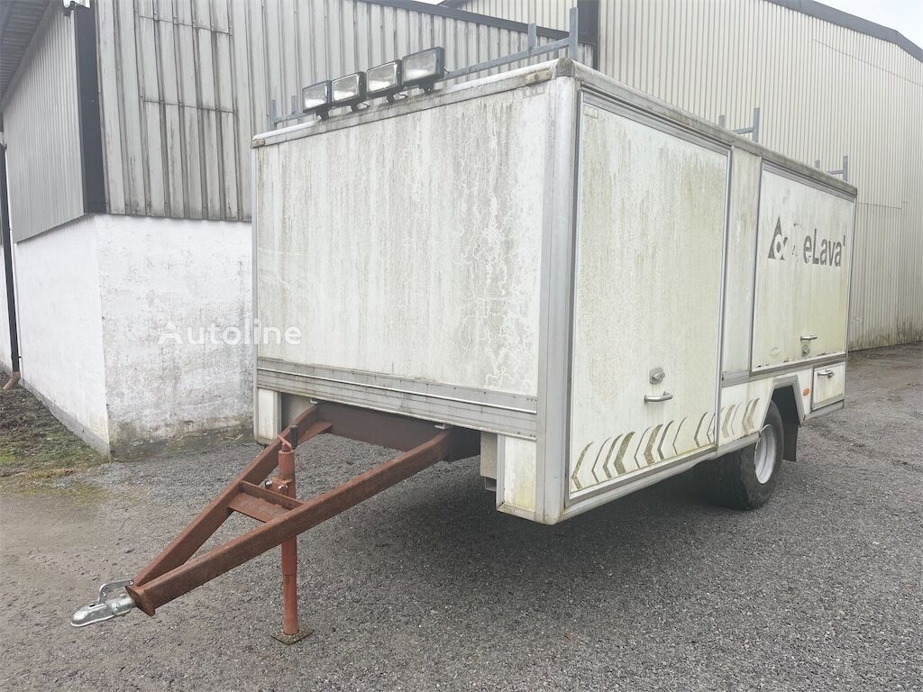 Hoffmann Hofmanns karosseri closed box trailer