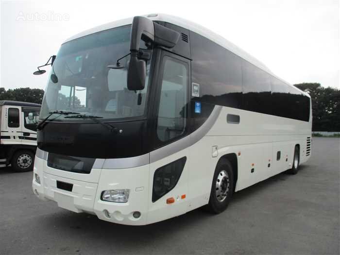 Isuzu GIGA coach bus