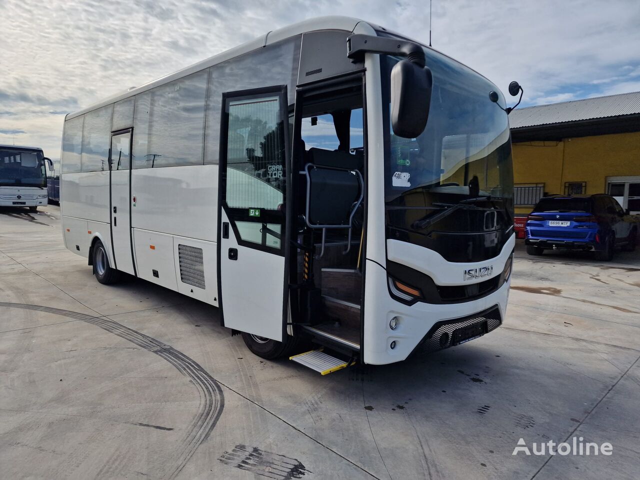 autocar de tourisme Isuzu Grand Toro 2024 neuf