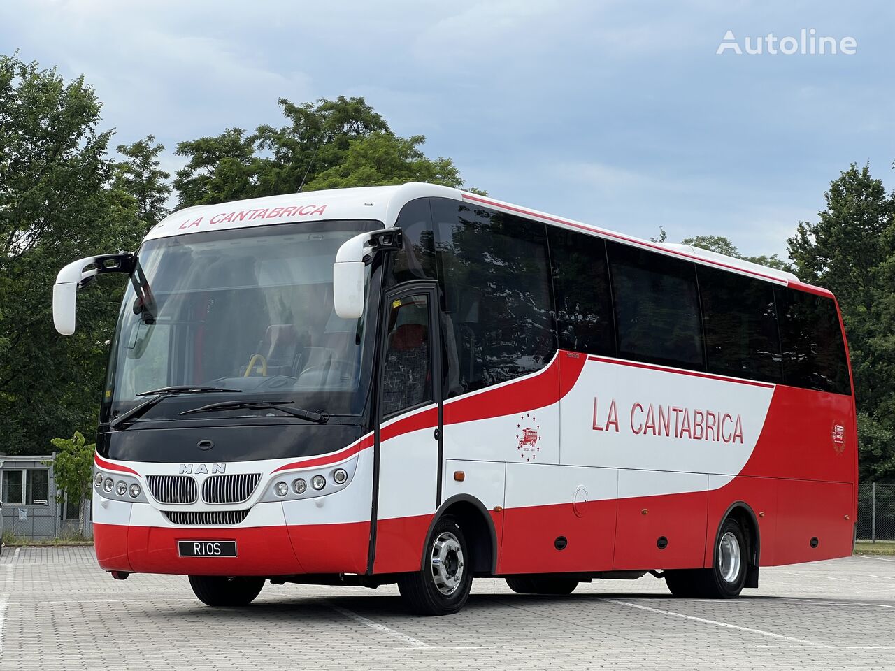 MAN 12.250 ANDECAR autobús de turismo