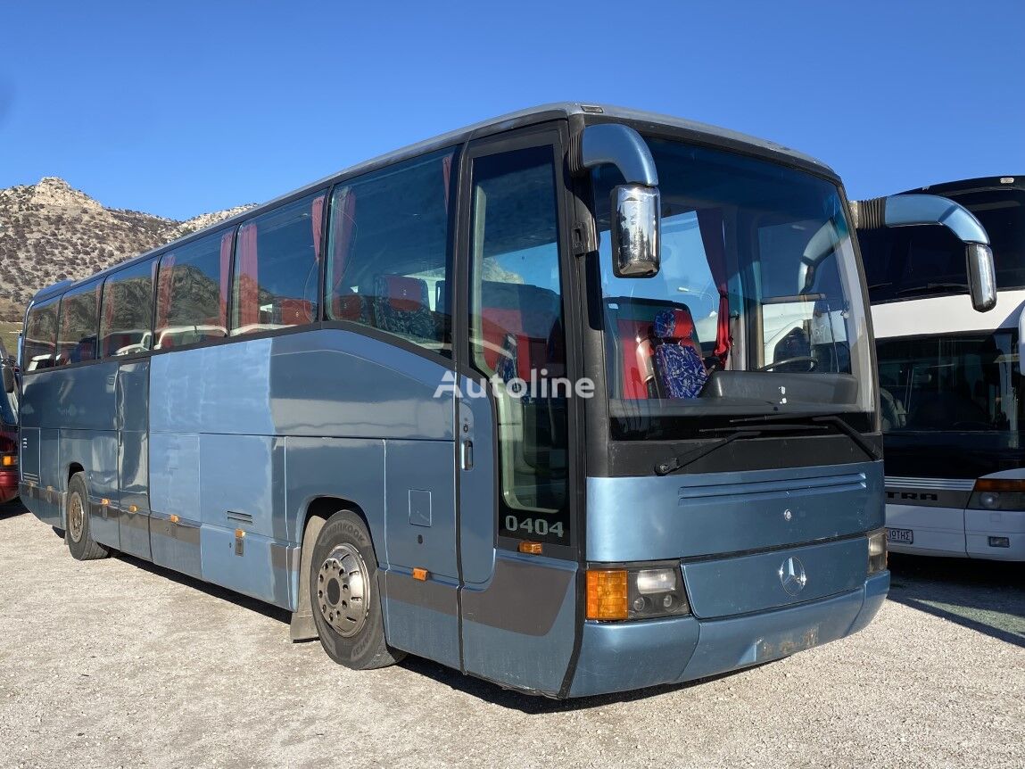 Mercedes-Benz 404 15 RHD Reisebus