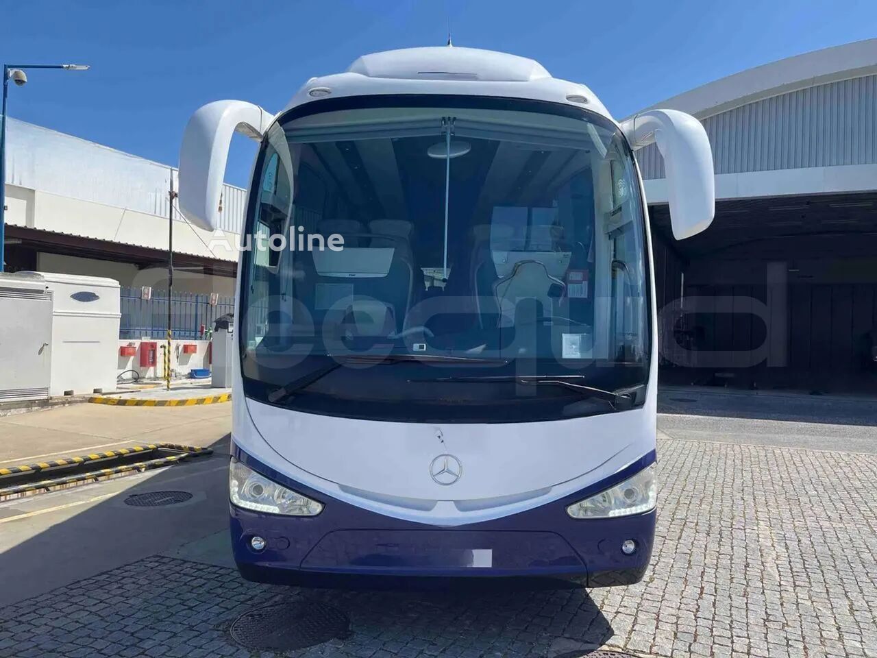 Mercedes-Benz Mercedes Benz coach bus - Autoline