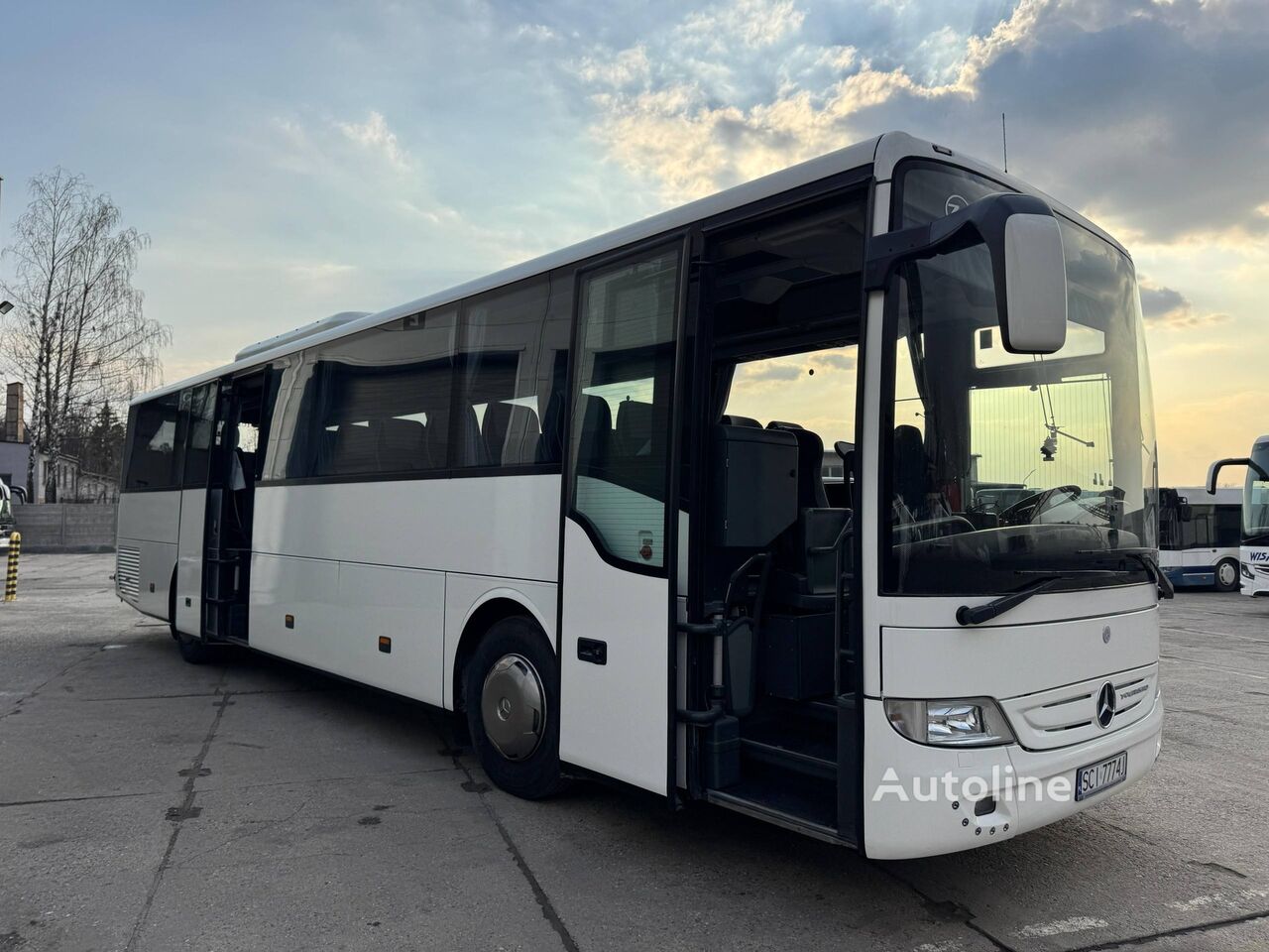 코치 Mercedes-Benz Tourismo 15 - Autoline