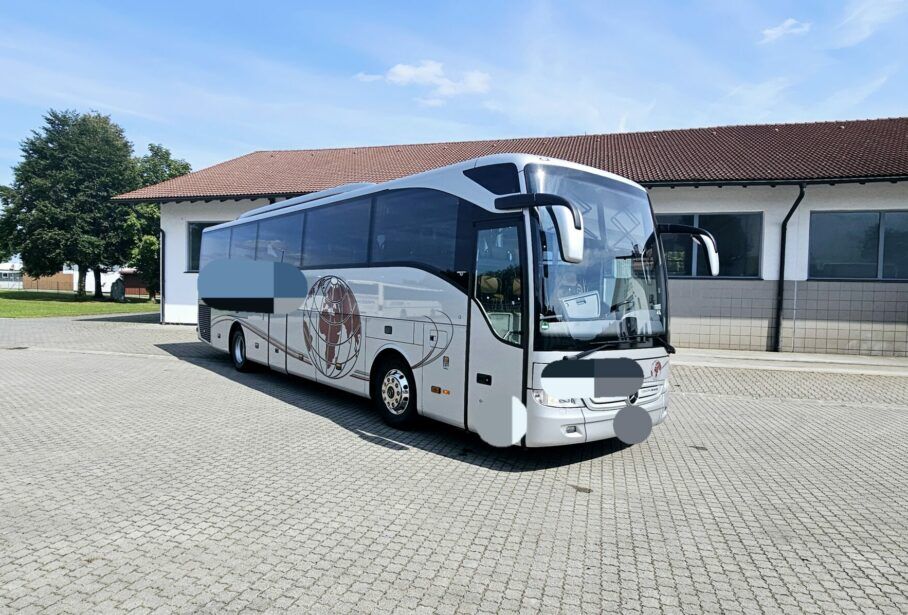 Mercedes-Benz Tourismo RHD Reisebus