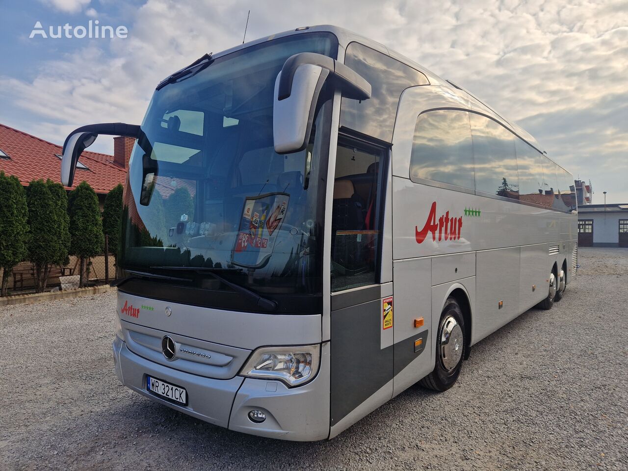 الباص السياحي Mercedes-Benz Travego 16