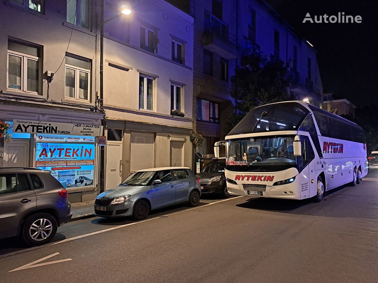 Neoplan Starliner coach bus