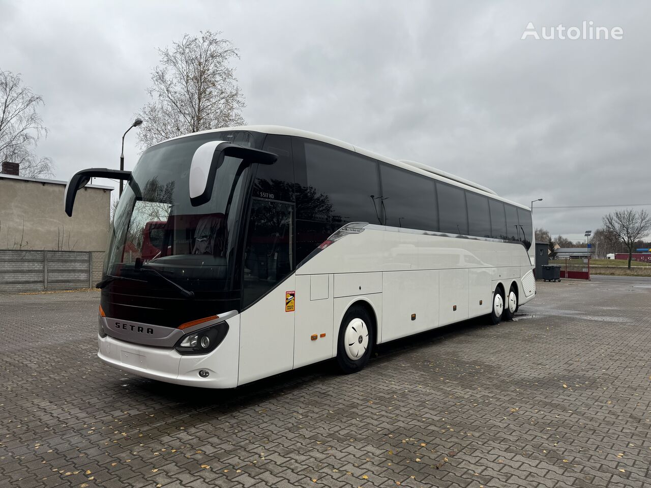 Setra 517 s517 HDH Tourismo 14m 63 seats coach bus