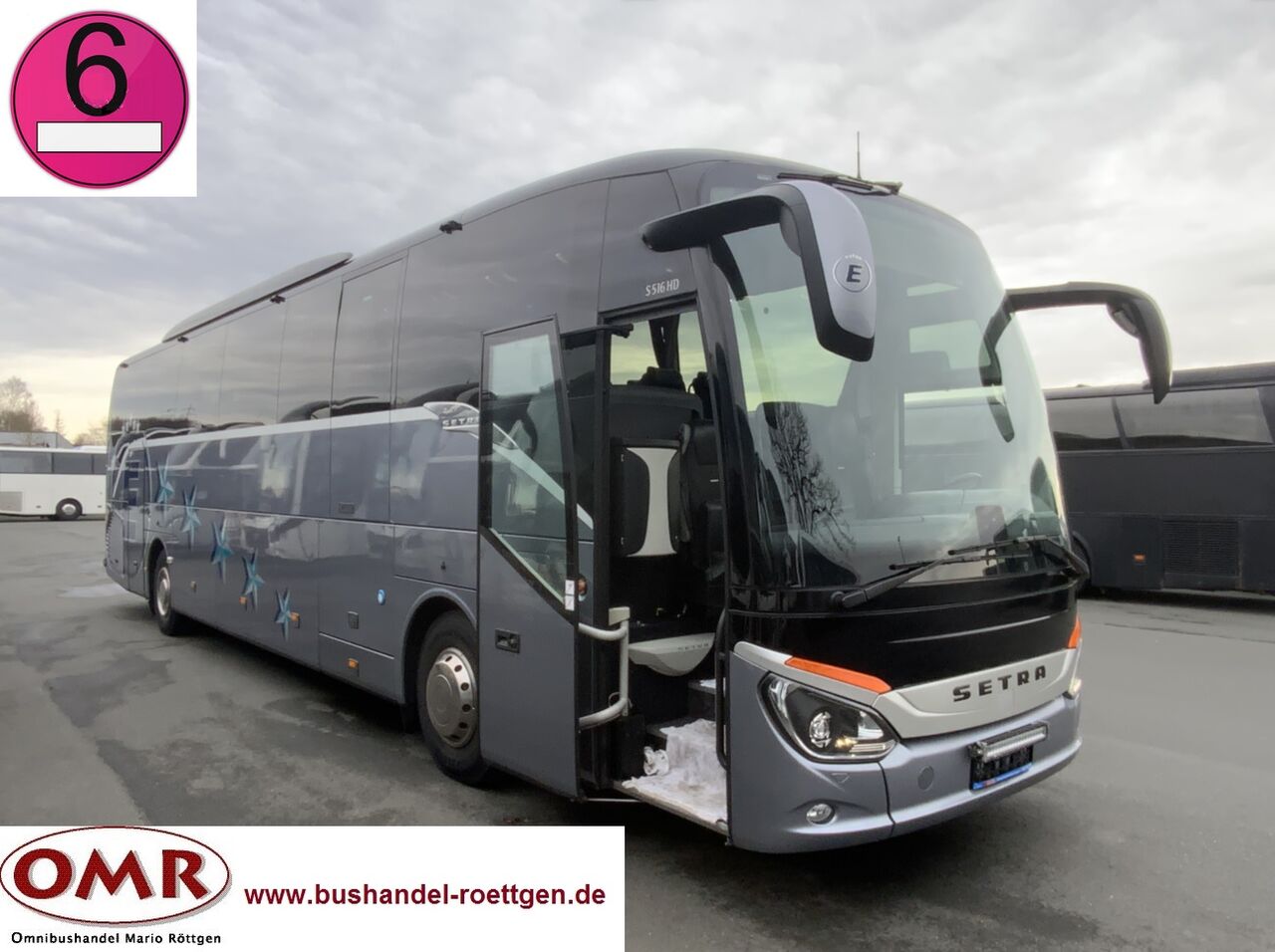 Setra S 516 HD coach bus