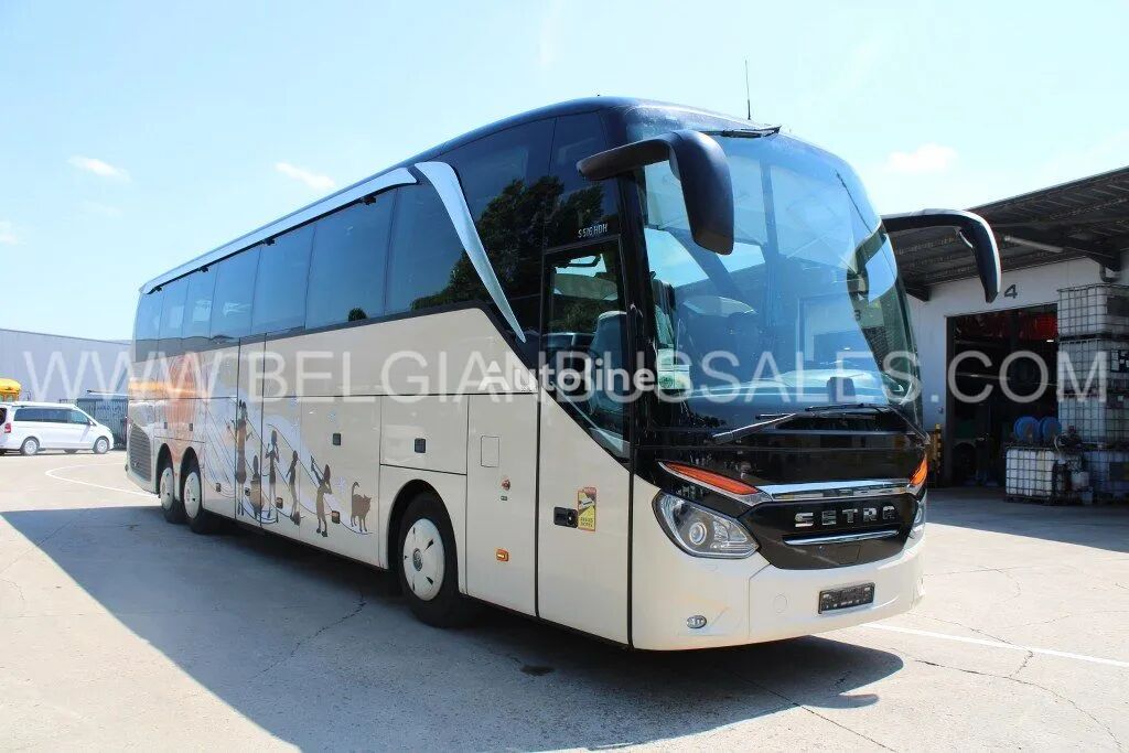 Setra S 516 HDH coach bus