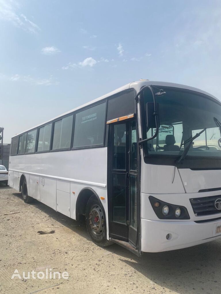 Tata LPO 1618 Coach bus (LHD) autobús de turismo