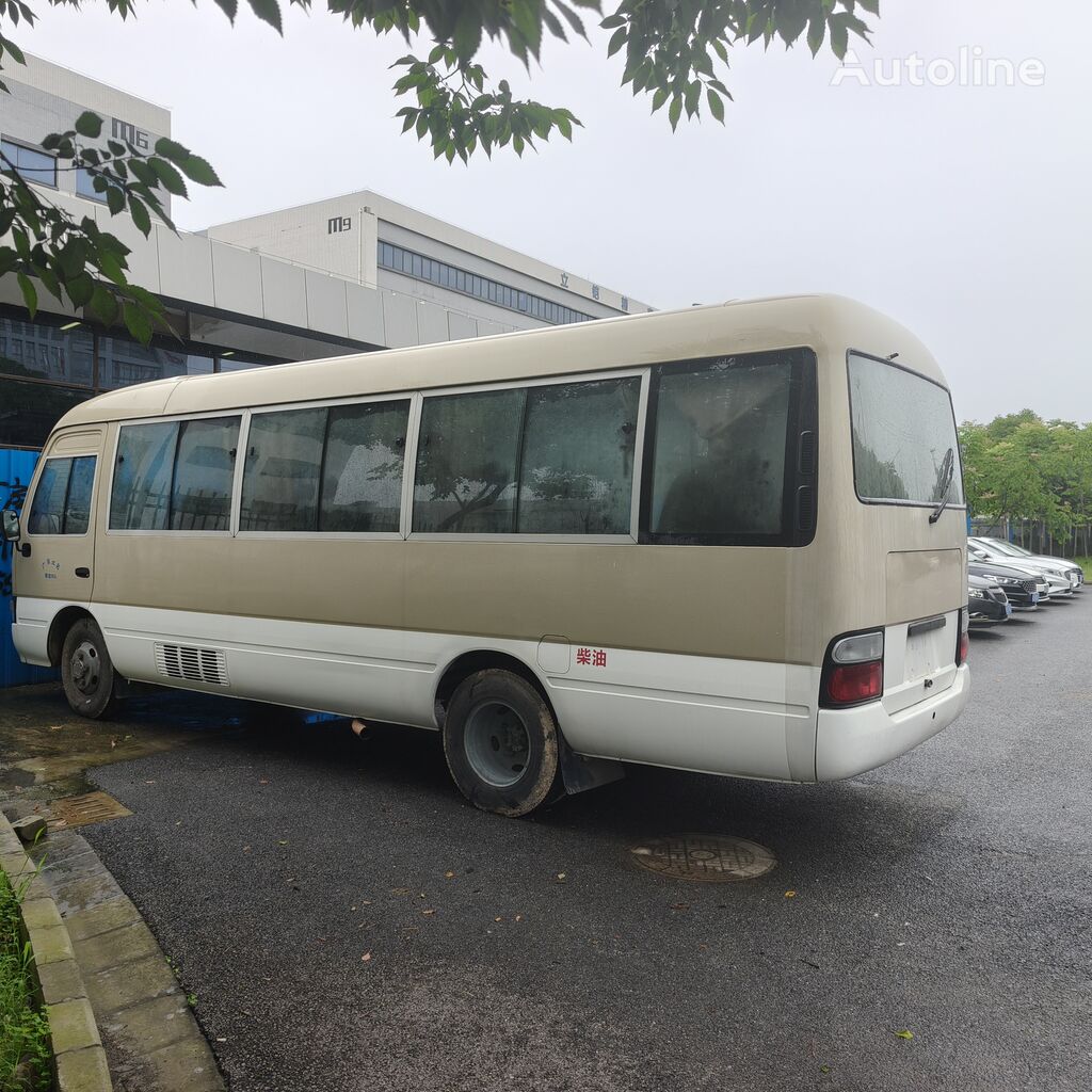 Toyota Coaster yolcu otobüsü