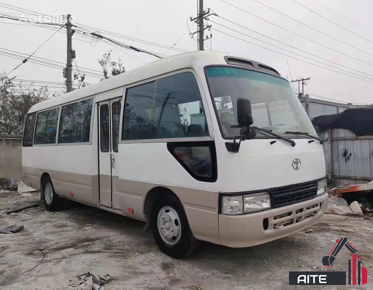 Toyota coaster bus  autobús de turismo