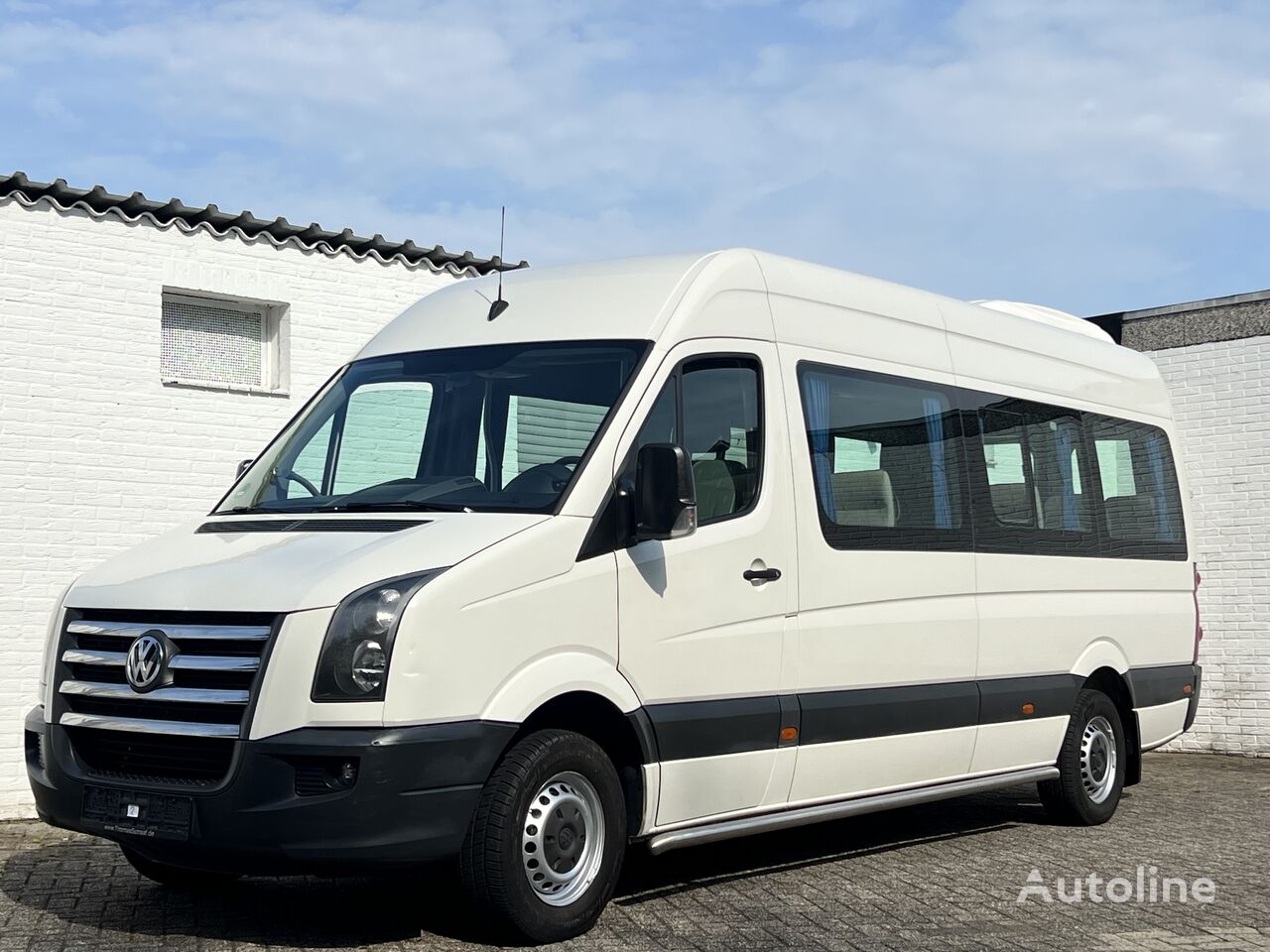 turismibuss Volkswagen Crafter 2.5 Tdi Maxi 1+16 Sitze Dachklima Ahk Webasto Euro 4