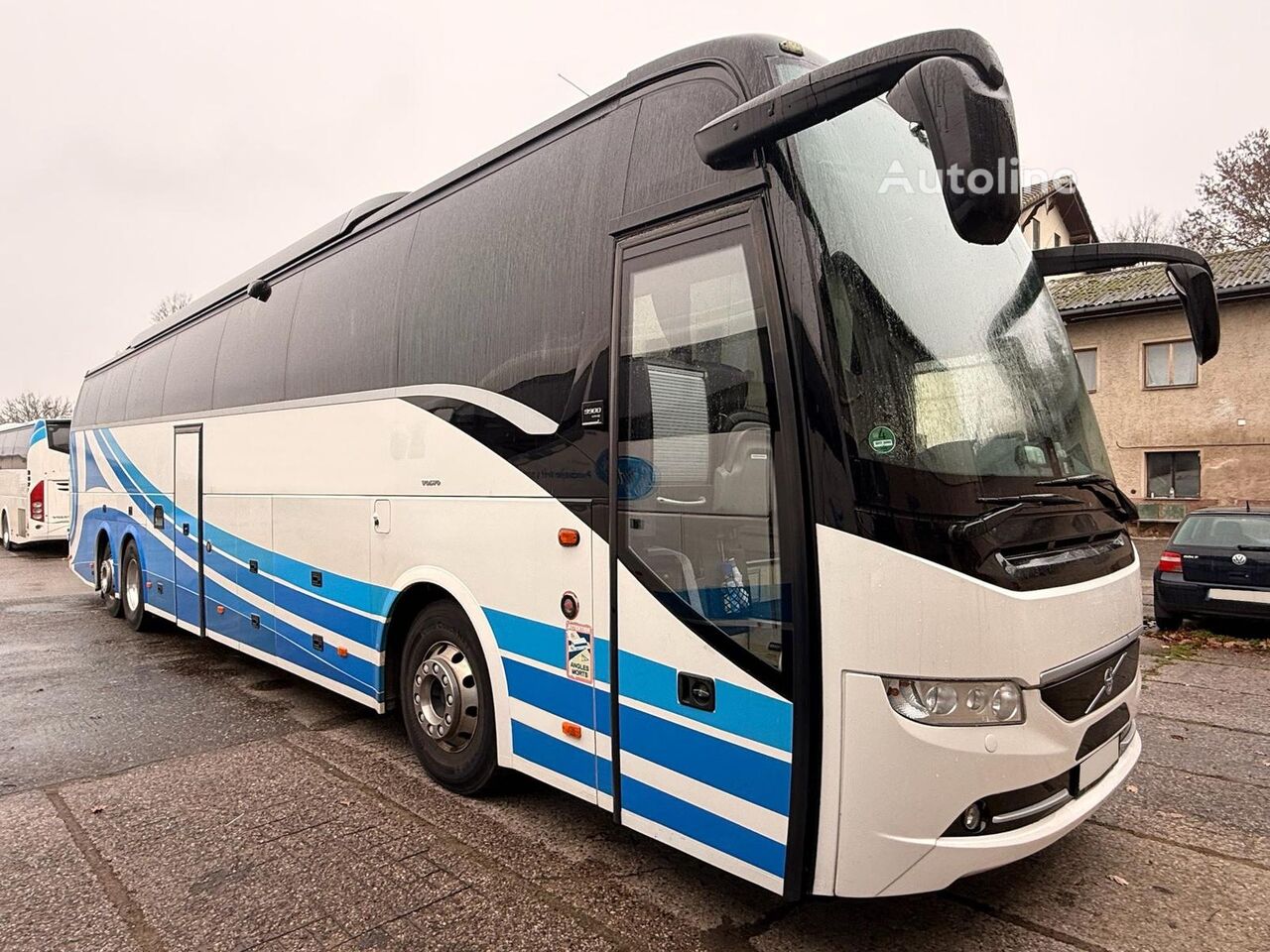 Volvo 9900 touringcar - Autoline