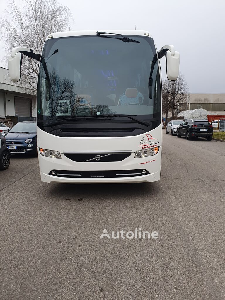 туристичний автобус Volvo VOLVO 9900