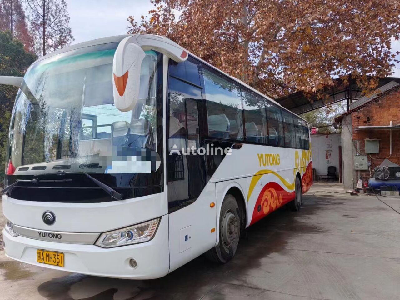 Yutong 46 seats coach bus