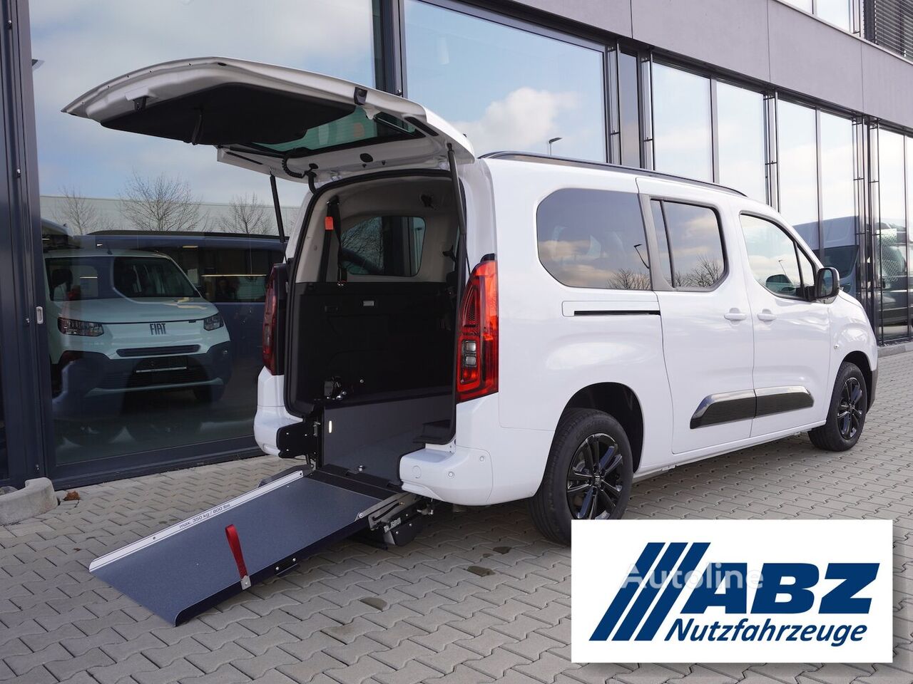 Keleivinis-krovininis mikroautobusas Fiat Doblo Maxi Kombi 130 - Autoline