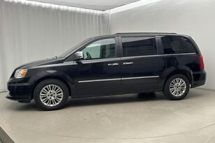 الميكروباصات لنقل الركاب والحمولات Lancia Voyager