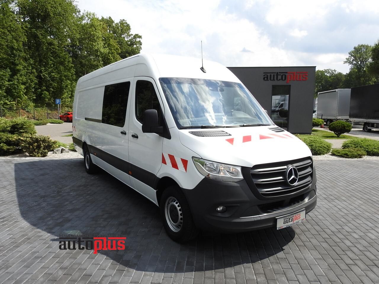 Mercedes-Benz SPRINTER combi van