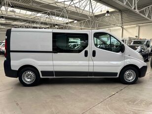 minibus combi Renault Trafic