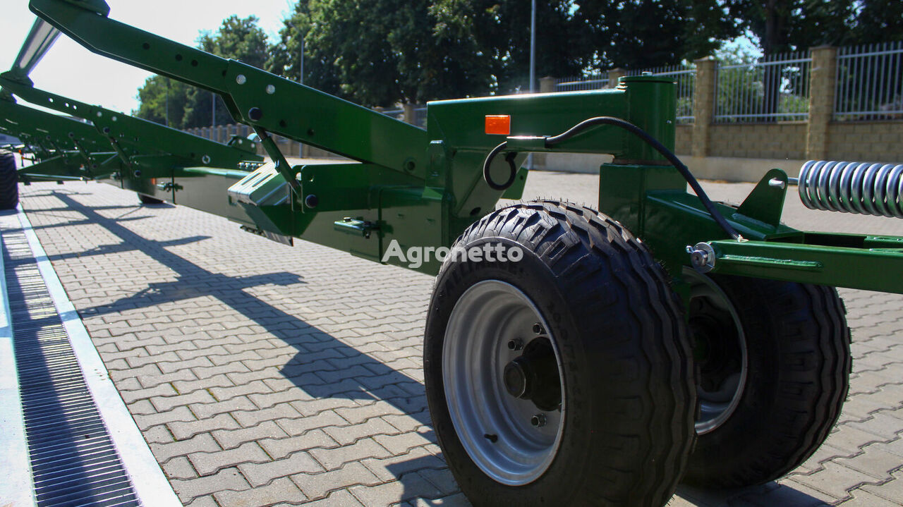 Maans Vizok pidvyshchenoi mitsnosti dlia zhnyvarky Claas Convio 930 carro portapeine nuevo