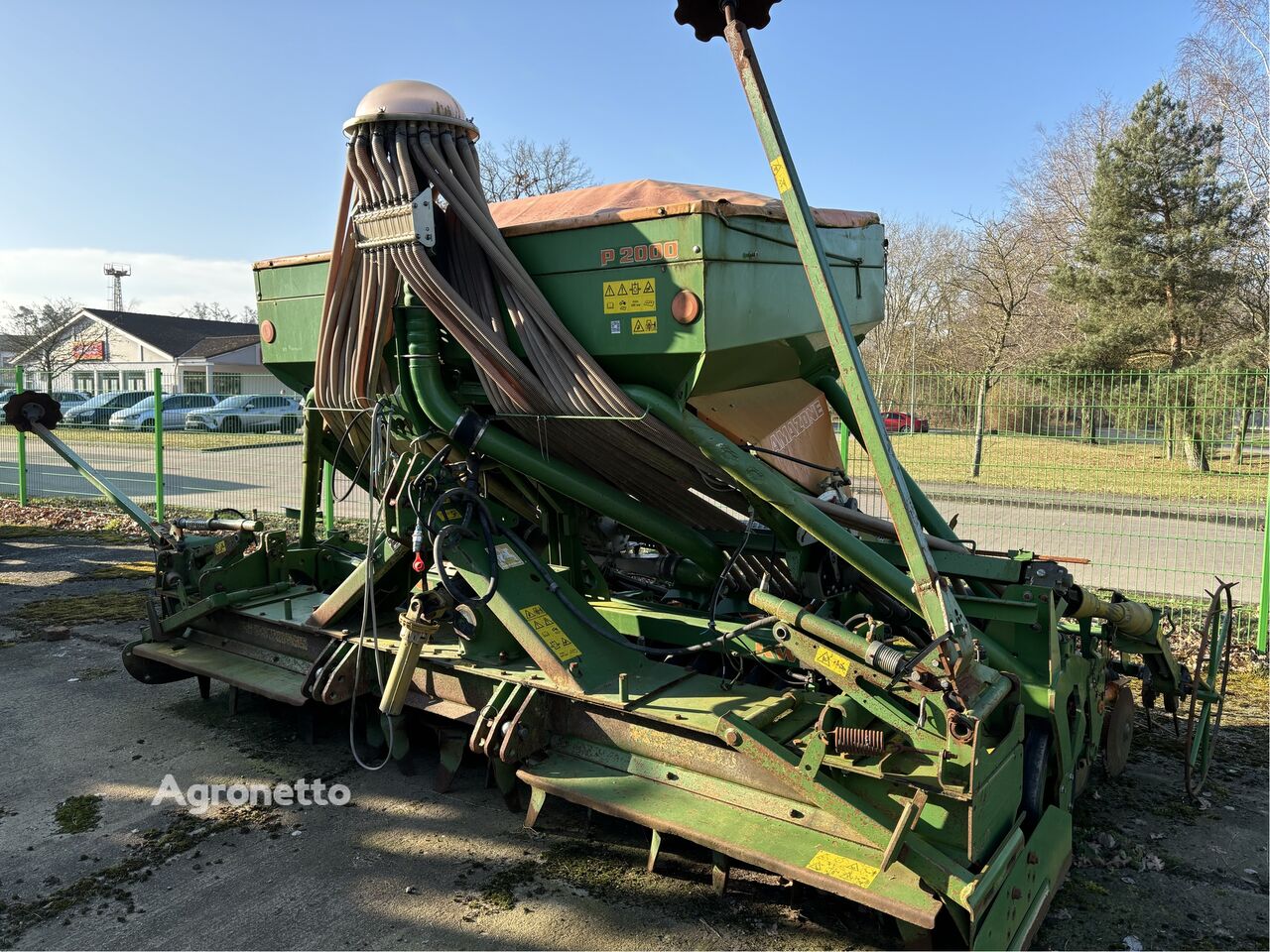 Seminatrice combinata Amazone AD-P Super 4m auf KG 405 - Agronetto