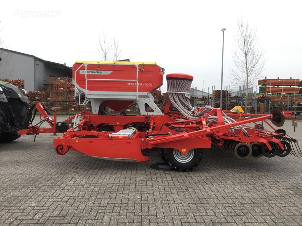 Pöttinger TERRASEM V 6000 D combine seed drill