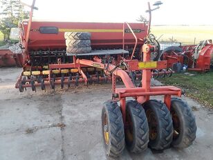 Väderstad RAPID 400C combine seed drill