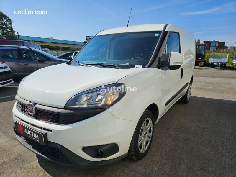 FIAT Doblo Serie 2 1.6 MJET パネルバントラック（3.5t未満）