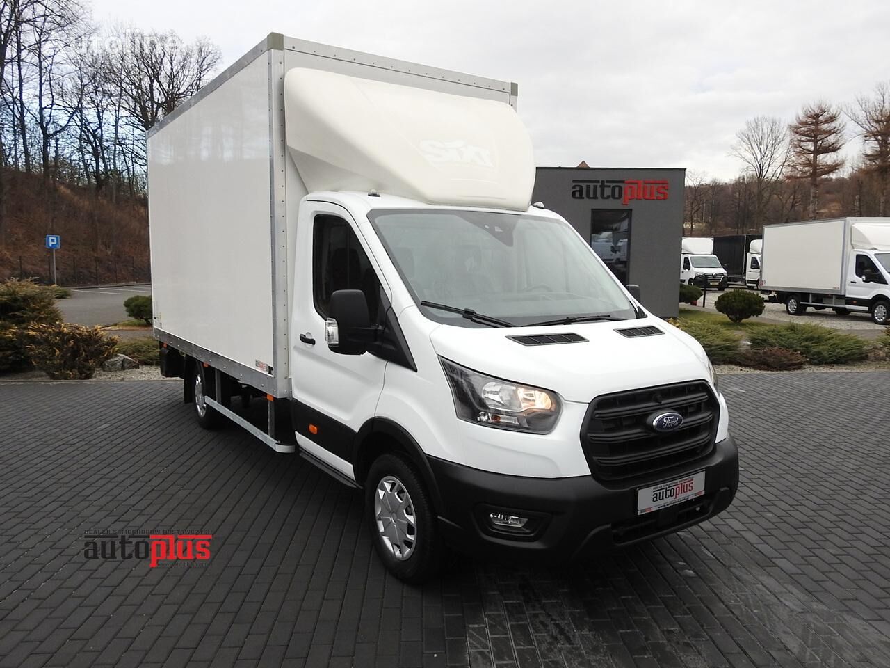 Ford Koffer-LKW < 3.5t