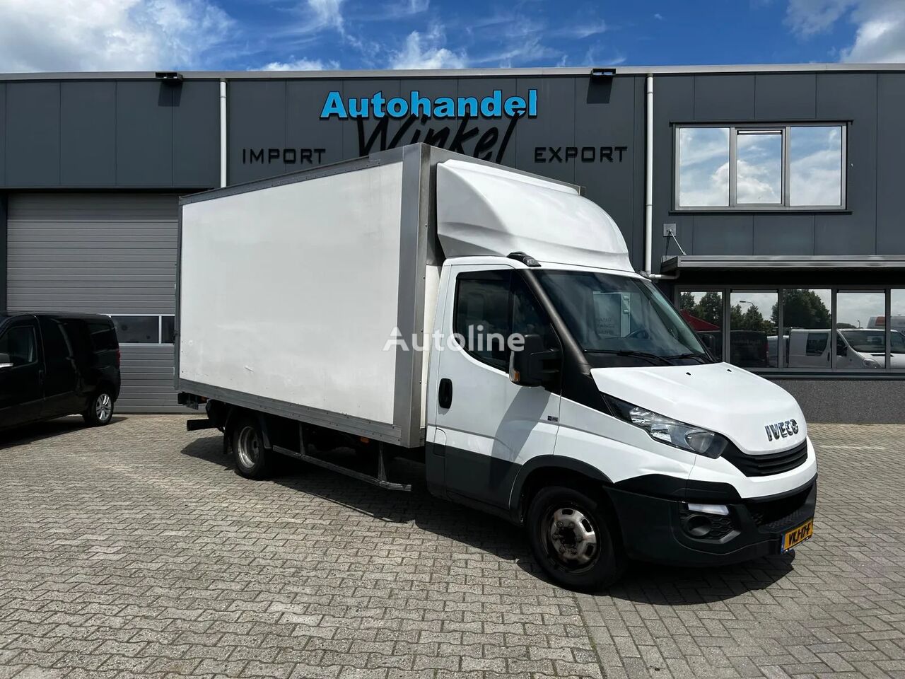 شاحنة مقفلة < 3.5طن IVECO 35C16 KOFFER + LIFT HIMATIC