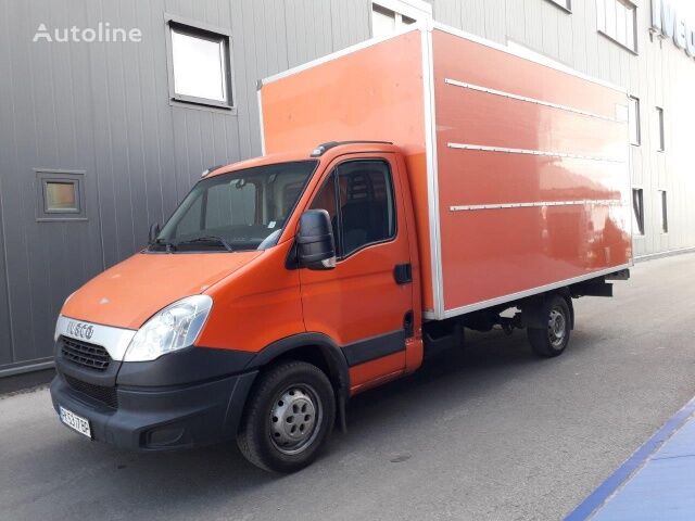 شاحنة مقفلة < 3.5طن IVECO 35S13