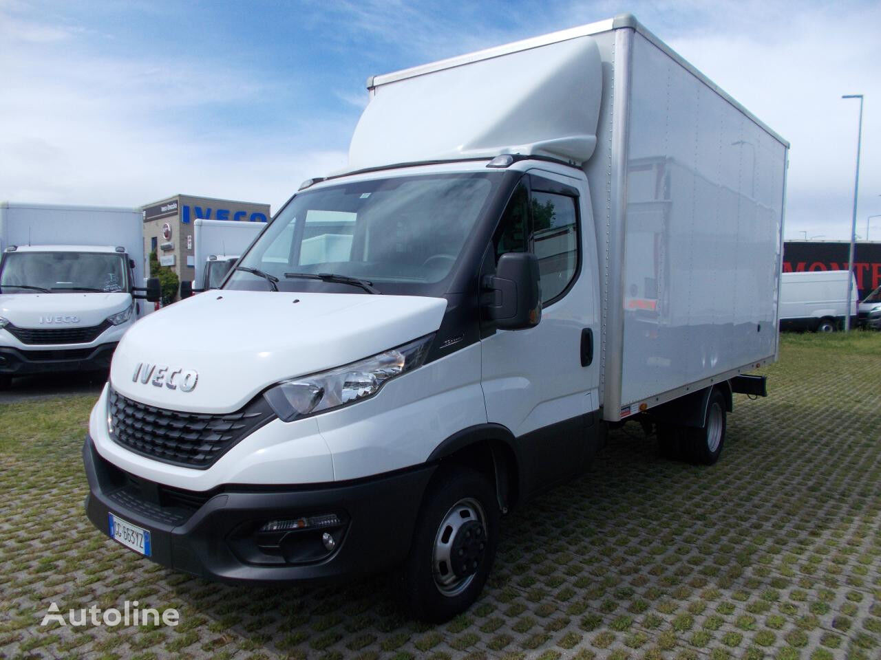 камион фургон < 3.5т IVECO DAILY 35C14 - 3750