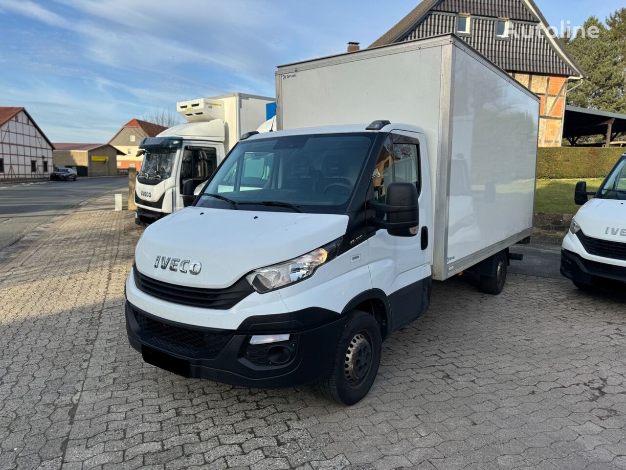 camião furgão < 3.5t IVECO Daily 35-160 Koffer + Tail Lift