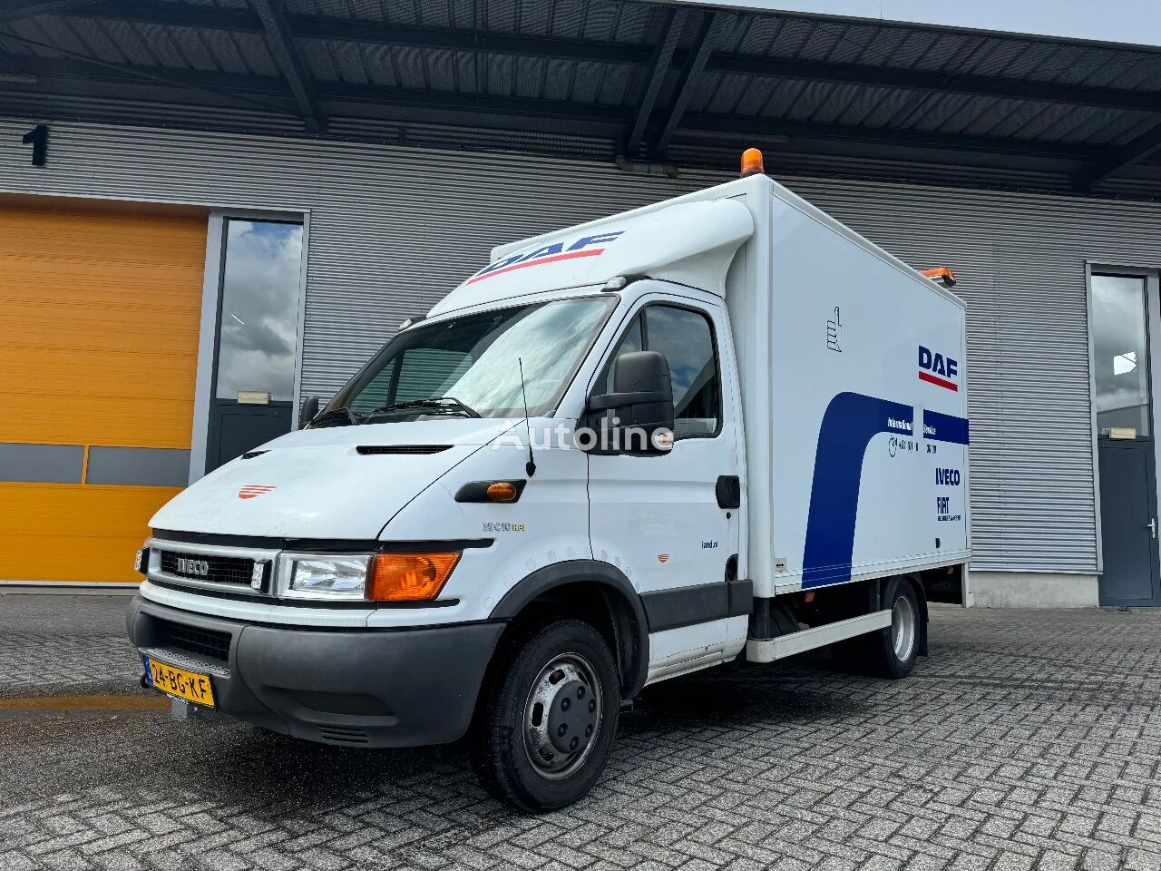 IVECO Daily 35C10 345 Servicetruck, 92.000km!! box truck < 3.5t