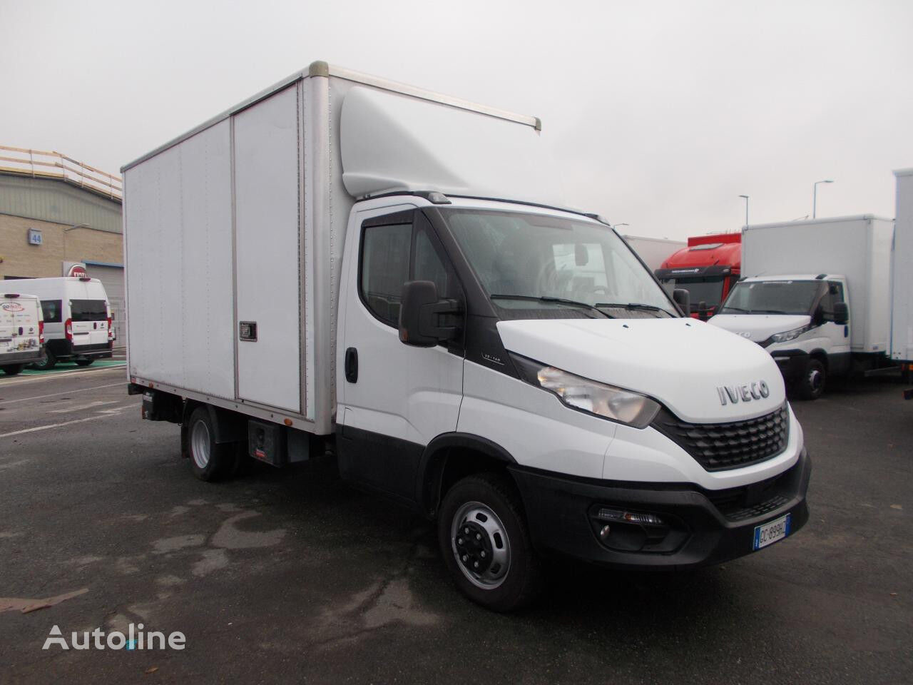 camion fourgon < 3.5t IVECO Daily 35C14