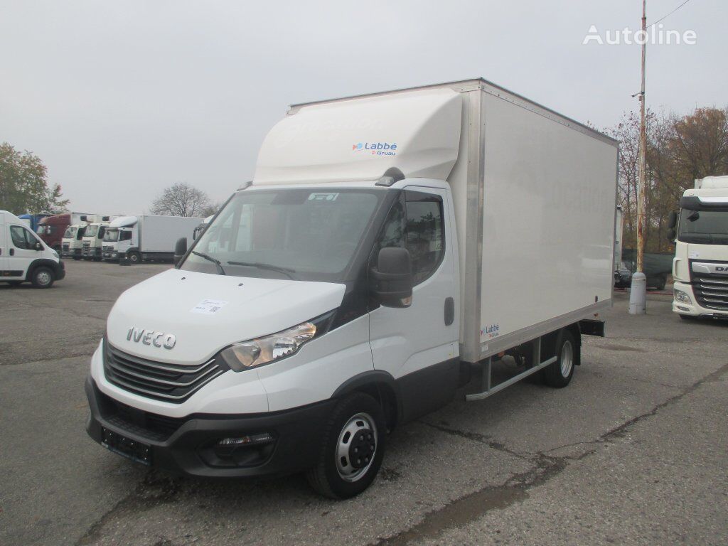 IVECO Daily 35C16, 3,0l, 8 palet, vzadu vrata box truck < 3.5t