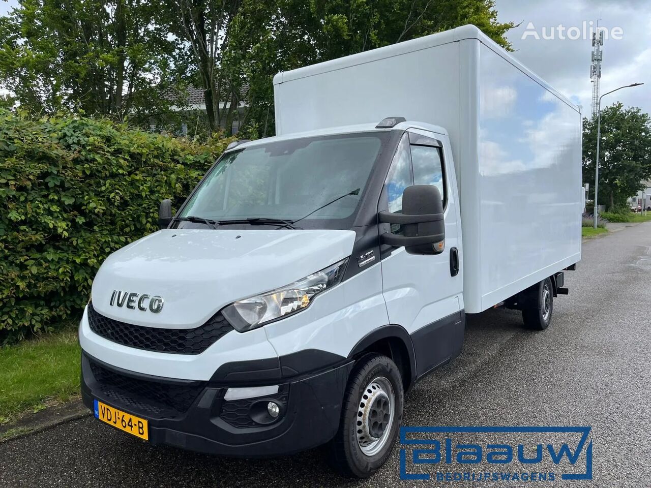 شاحنة مقفلة < 3.5طن IVECO Daily 35S13 Aut| Bakwagen + Laadklep Trekhaak 3.5t| Luchtvering