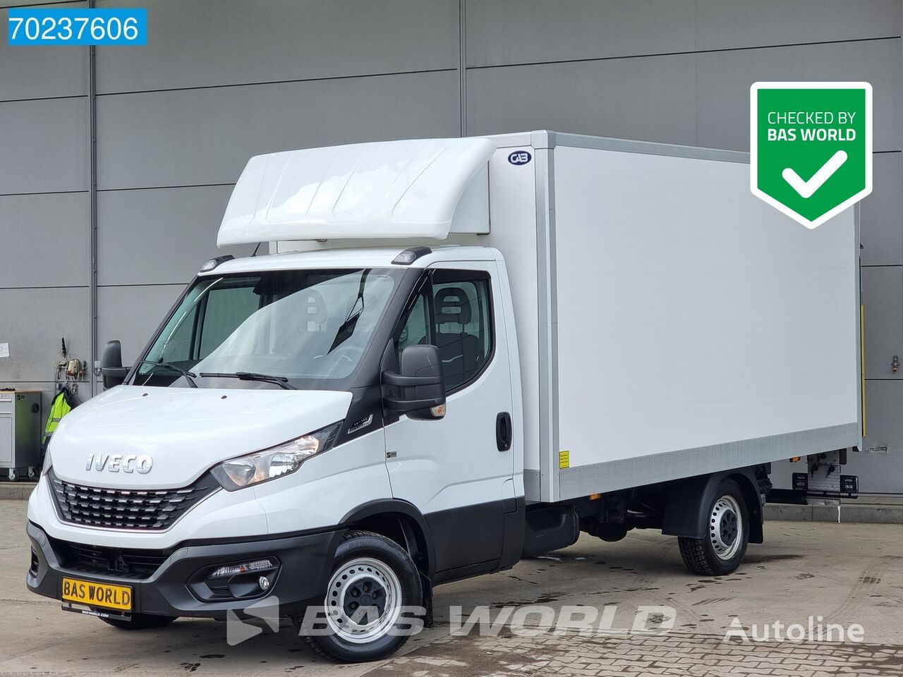 IVECO Daily 35S14 Automaat Laadklep Airco Cruise Zijdeur Camera Bakwag lastbil kassevogn < 3.5t