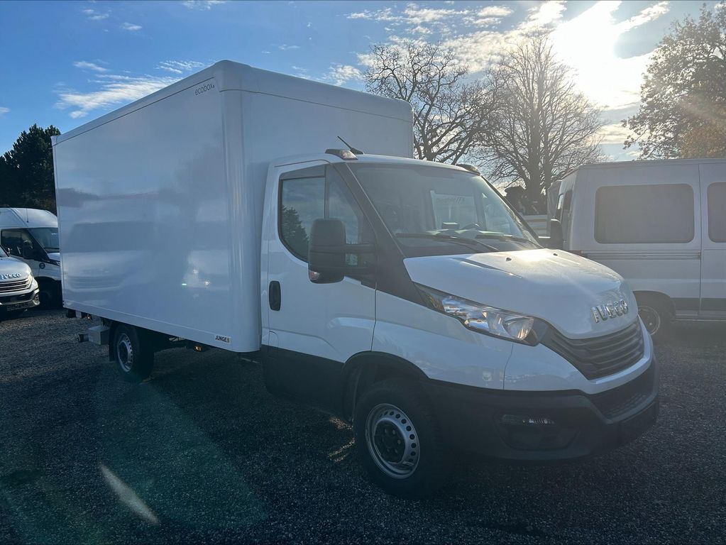 new IVECO Daily 35S14 + Tail lift box truck < 3.5t