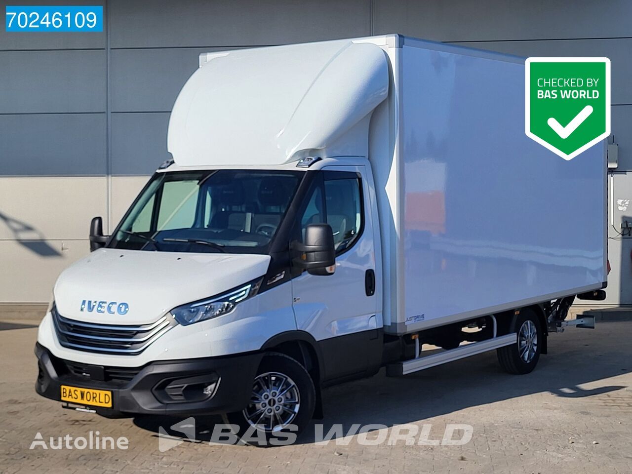 new IVECO Daily 35S18 3.0L Automaat Laadklep ACC Navi Airco Zijdeur Bakwag box truck < 3.5t