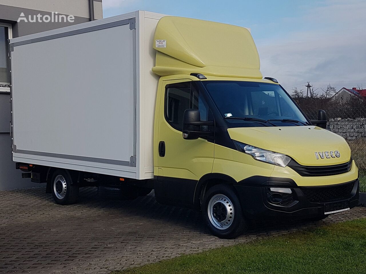 IVECO Daily WINDA KONTENER 8EP 4,14x2,21x2,20 KLIMA DMC 3500 KG box truck < 3.5t