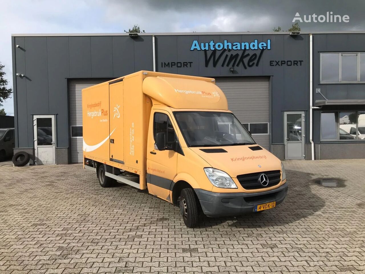 Mercedes-Benz SPRINTER 513CDI KOFFER + LIFT kamion furgon < 3.5t