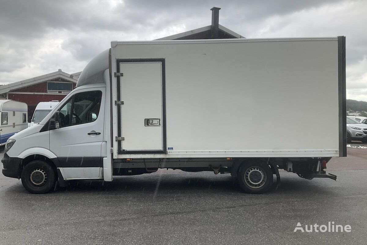 skriňové auto < 3.5t Mercedes-Benz Sprinter