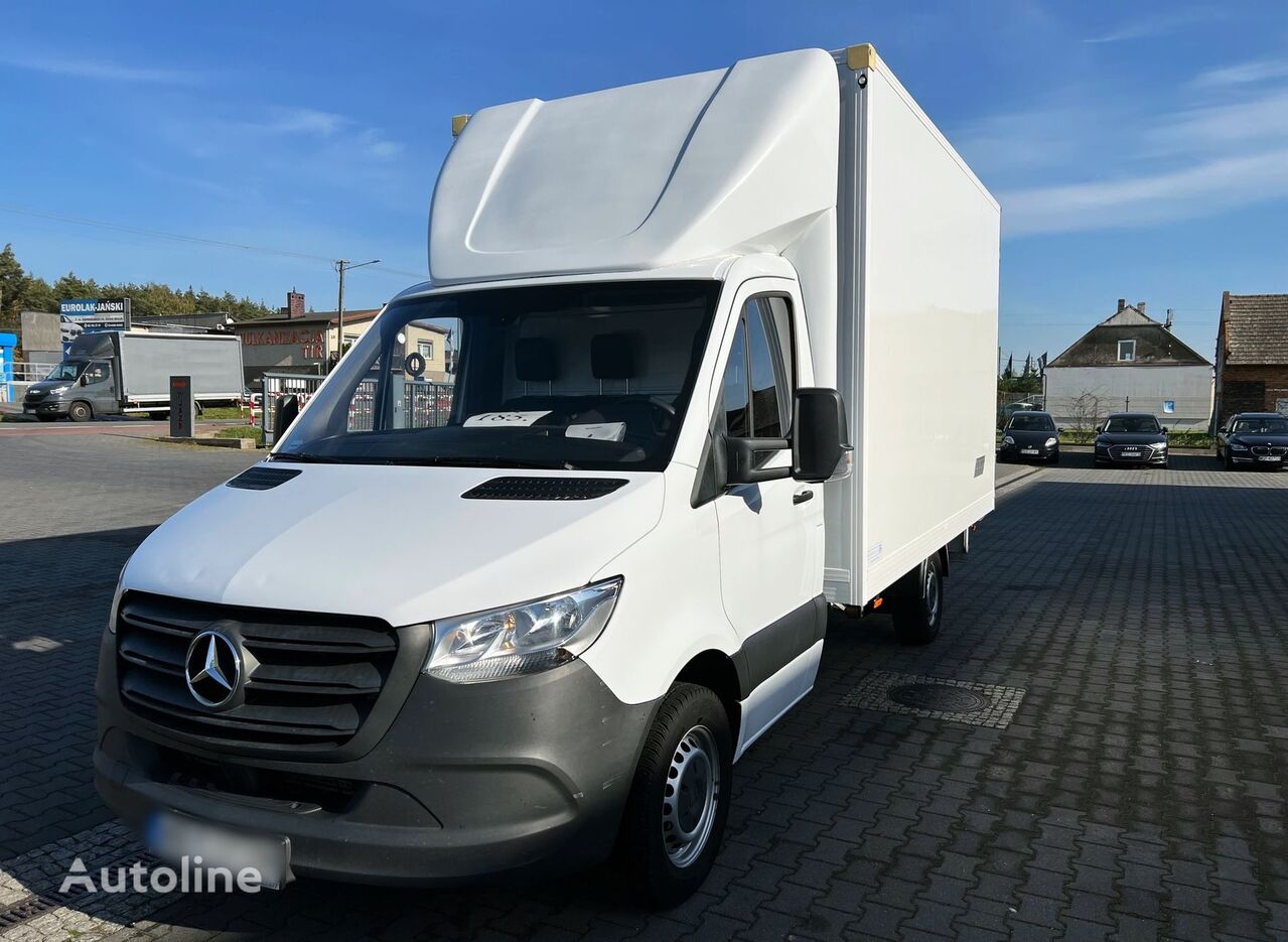Mercedes-Benz Sprinter 314 CDI Container with 8 pallets. One owner. Excellent  box truck < 3.5t