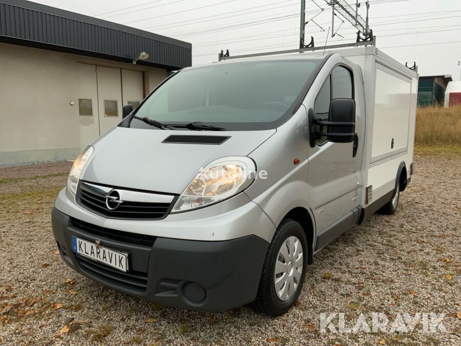 truk box < 3.5t Opel Vivaro