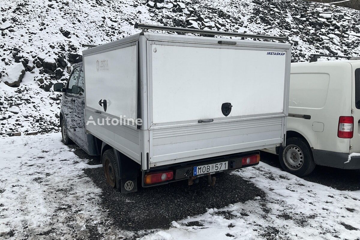 Volkswagen Transporter box truck < 3.5t