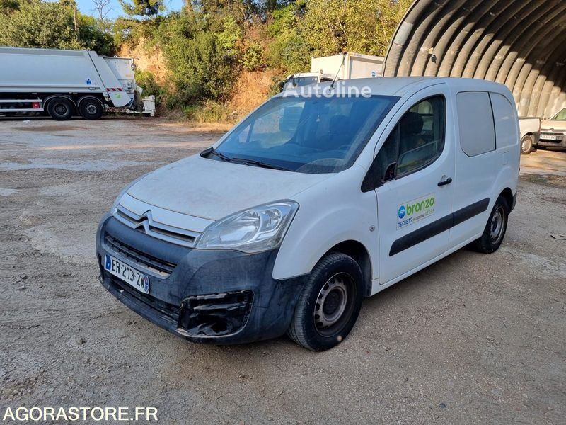 fourgonnette Citroen BERLINGO