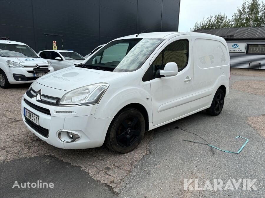 سيارة نقل بضائع صغيرة Citroen Berlingo