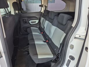 بيع سيارة نقل بضائع صغيرة Citroen Berlingo 1.2 / 1 OWNER / SERVICED! - صورة 24 | Autoline TN سيارة نقل بضائع صغيرة Citroen Berlingo 1.2 / 1 OWNER / SERVICED! | صورة 24 - Autoline